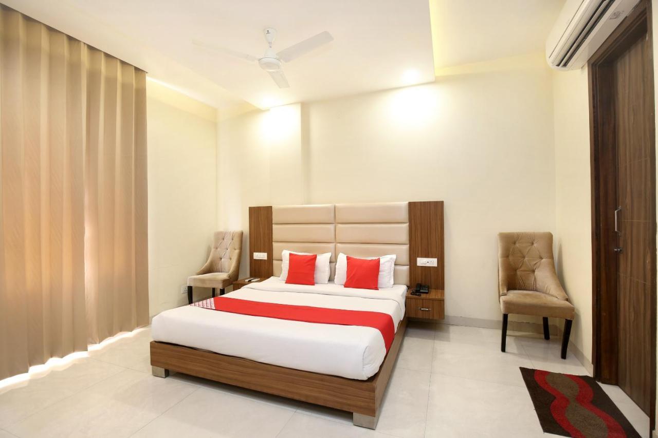 Capital O 8510 Welcome Inn Amritsar Buitenkant foto