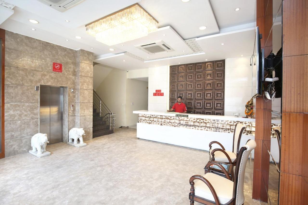 Capital O 8510 Welcome Inn Amritsar Buitenkant foto